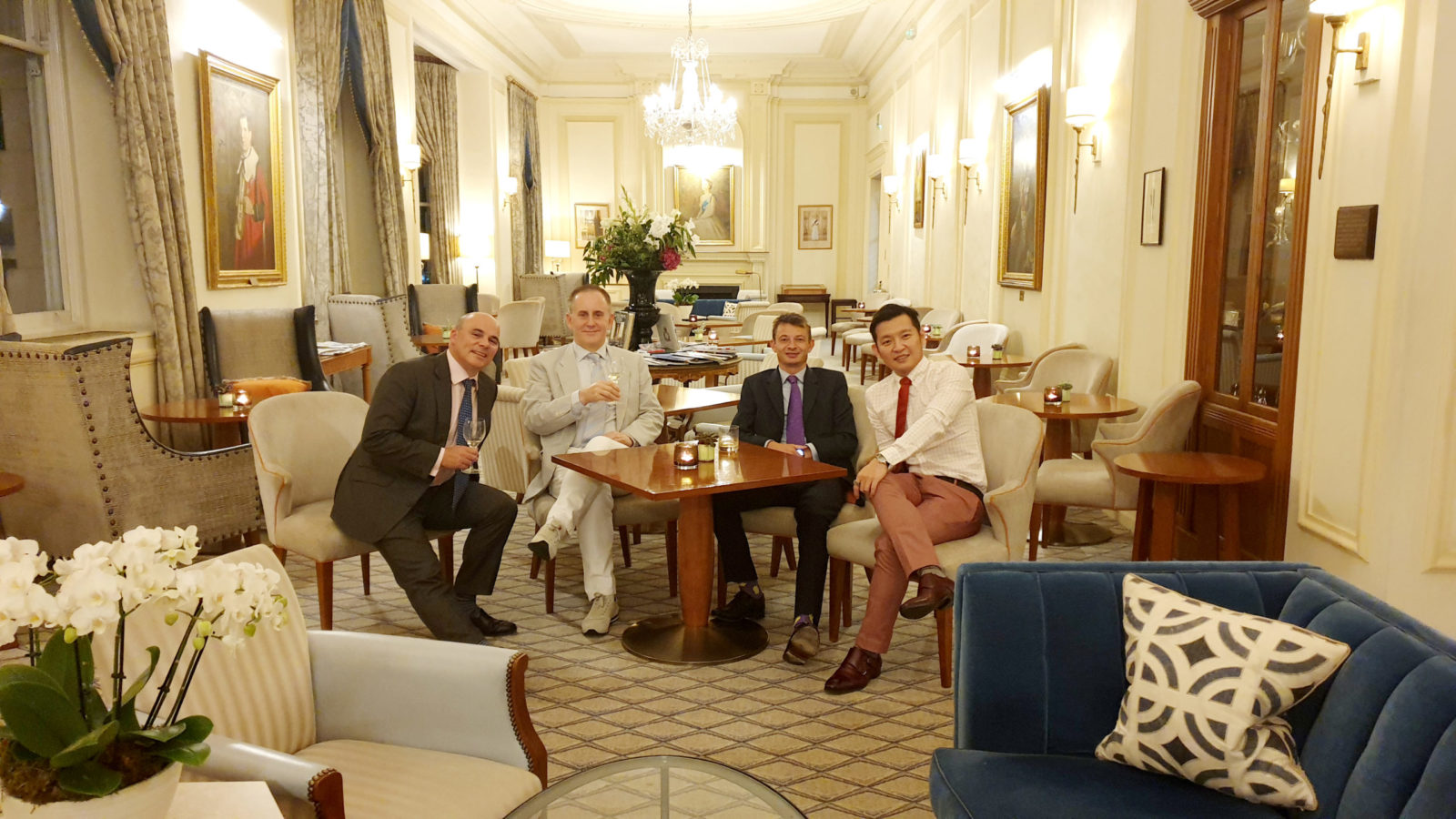 Royal Air Force Club, Piccadilly, London The British Club Bangkok